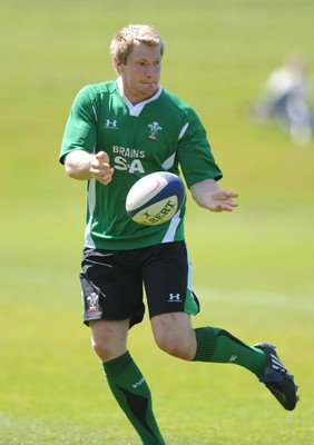 21.05.09 - Wales Rugby Training - Jonathan Spratt in action during training. 