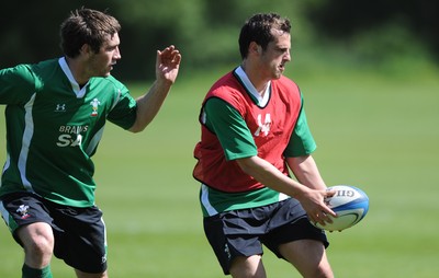 21.05.09 - Wales Rugby Training - Daniel Evans in action during training. 