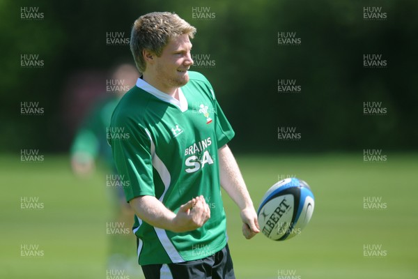 21.05.09 - Wales Rugby Training - Jonathan Spratt in action during training. 