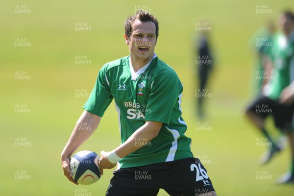 21.05.09 - Wales Rugby Training - Daniel Evans in action during training. 