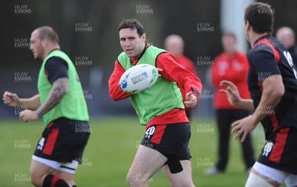 21.09.11 - Wales Rugby Training - Stephen Jones during training. 
