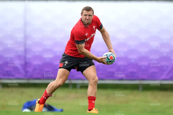 210919 - Wales Rugby Training - Hadleigh Parkes during training