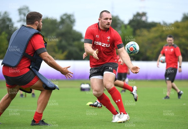 210919 - Wales Rugby Training - Ken Owens during training