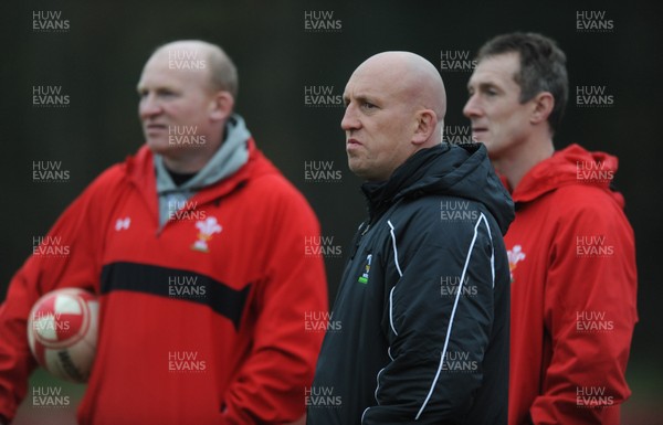 21.11.11 - Wales Rugby Training - (L-R)Kicking coach Neil Jenkins, Defence coach Shaun Edwards and Attack coach Rob Howley during training. 