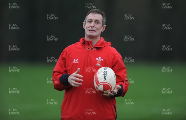 21.11.11 - Wales Rugby Training - Wales attack coach Rob Howley during training. 