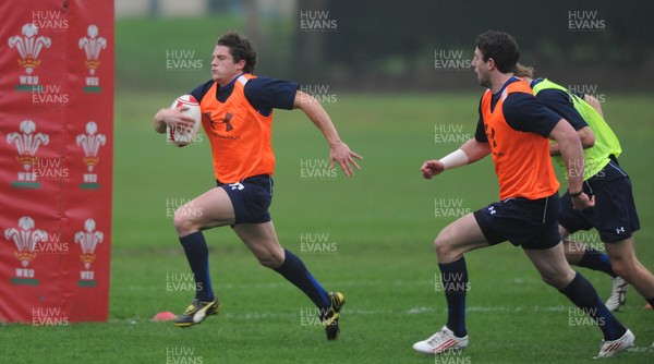 21.11.11 - Wales Rugby Training - Lloyd Williams during training. 