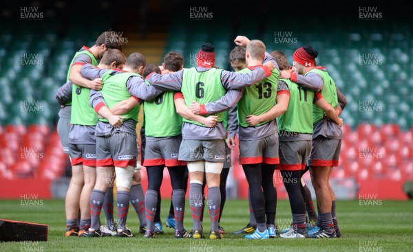 211113 - Wales Rugby Training -Players huddle during training