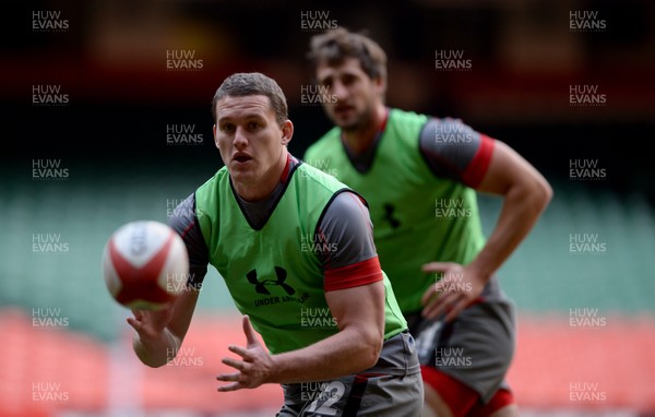 211113 - Wales Rugby Training -Ian Evans during training