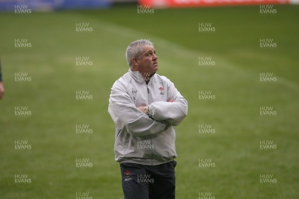 22.02.08 Wales Rugby Training... Wales coach Warren Gatland during training. 