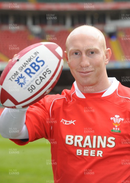 22.02.08 - Wales Rugby Training - Tom Shanklin who will win his 50th cap for Wales when he takes on Italy tomorrow 