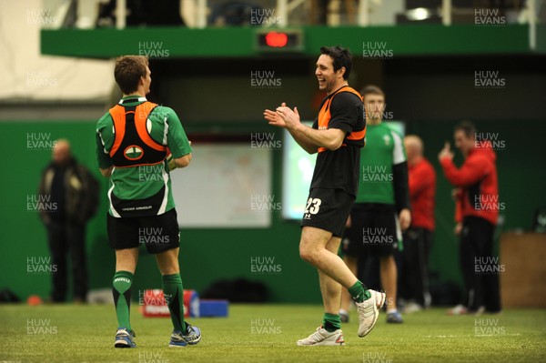 22.02.10 - Wales Rugby Training - Stephen Jones and Dwayne Peel(L) share a joke during training. 