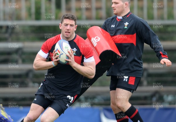 220213 - Wales Rugby Captains Run - Alex Cuthbert during training 