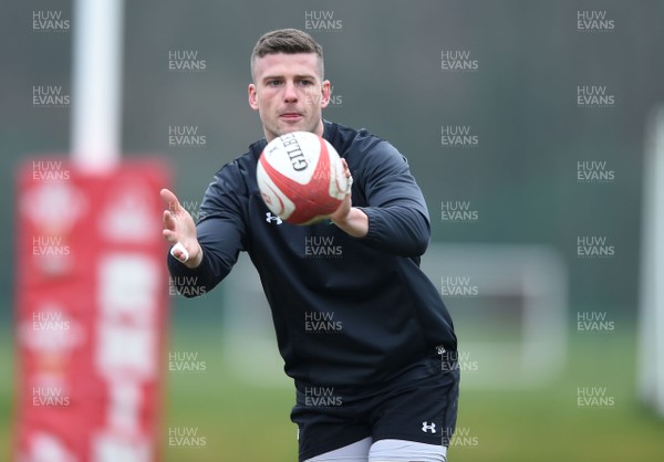 220218 - Wales Rugby Training - Scott Williams during training