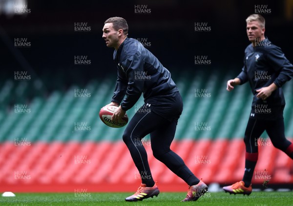 220219 - Wales Rugby Training - George North during training