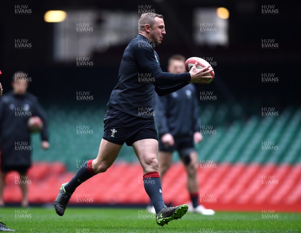 220219 - Wales Rugby Training - Hadleigh Parkes during training