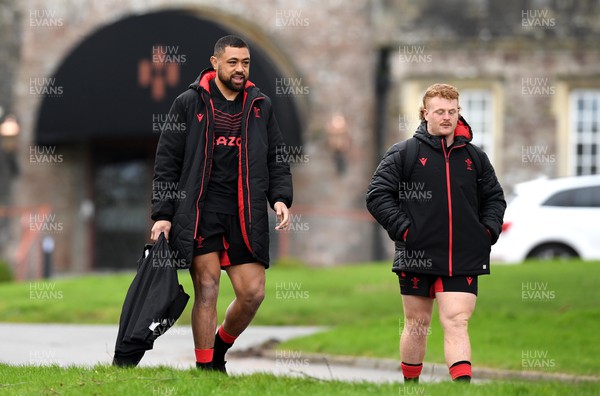 220222 - Wales Rugby Training - Taulupe Faletau and Bradley Roberts during training