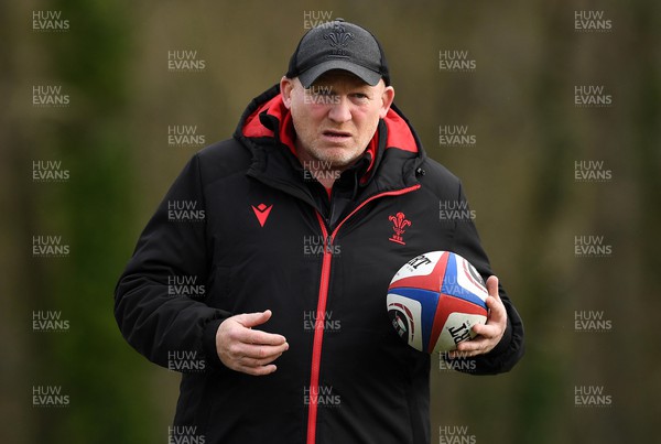220222 - Wales Rugby Training - Neil Jenkins during training
