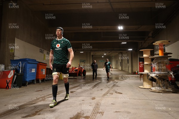 220224 - Wales Rugby Training in the Principality Stadium leading up to their 6 Nations game against Ireland - Adam Beard during training
