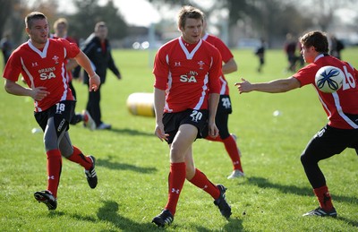22.06.10 - Wales Rugby Training - Dan Biggar during training. 