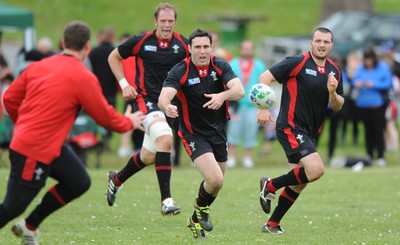 22.09.11 - Wales Rugby Training - Stephen Jones during training. 