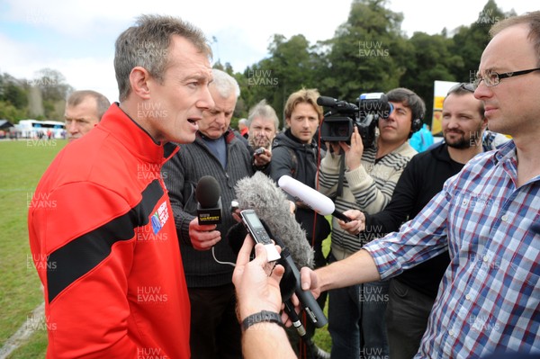 22.09.11 - Wales Rugby Training - Attack coach Rob Howley talks to reporters during training. 