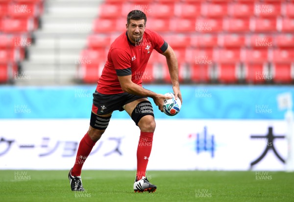 220919 - Wales Rugby Training - Justin Tipuric during training