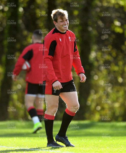 221020 - Wales Rugby Training - Nick Tompkins during training