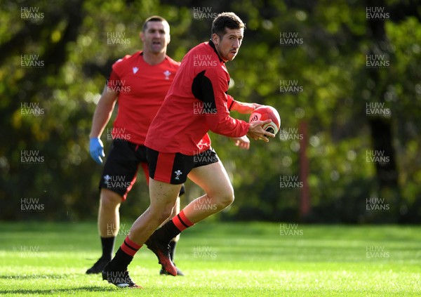 221020 - Wales Rugby Training - Justin Tipuric during training