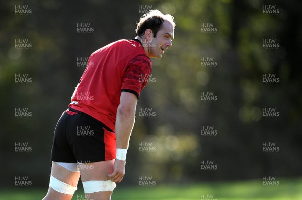 221020 - Wales Rugby Training - Alun Wyn Jones during training