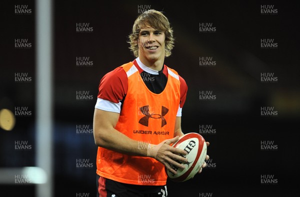 221112 - Wales Rugby Training -Liam Williams during training