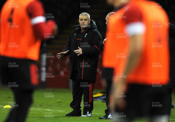 221112 - Wales Rugby Training -Head coach Warren Gatland during training