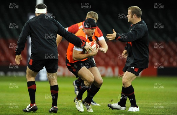 221112 - Wales Rugby Training -Jamie Roberts during training