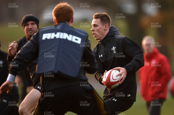 221118 - Wales Rugby Training - Liam Williams during training