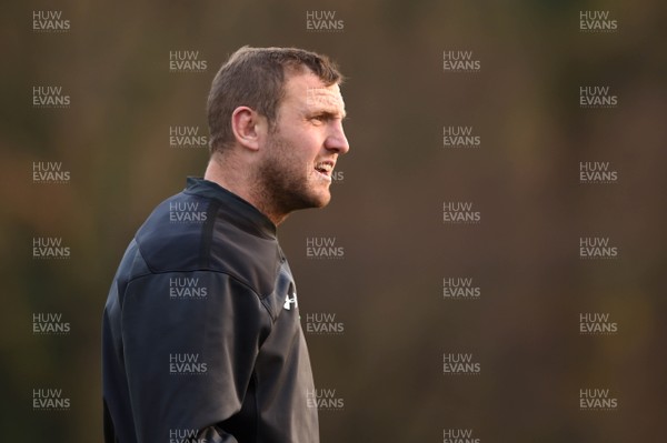 221118 - Wales Rugby Training - Hadleigh Parkes during training