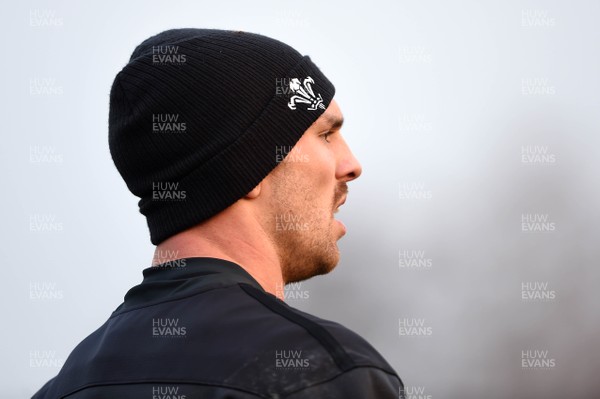 221118 - Wales Rugby Training - George North during training