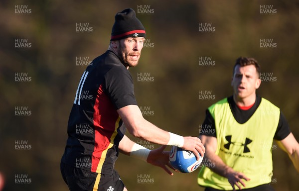 230117 - Wales Rugby Training - Alun Wyn Jones during training