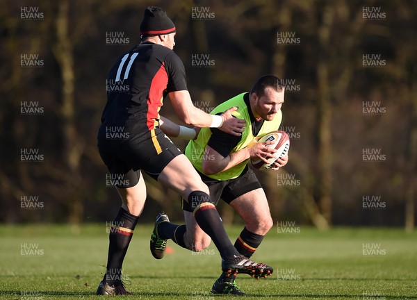 230117 - Wales Rugby Training - Ken Owens during training