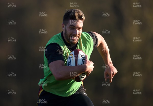 230117 - Wales Rugby Training - Rhys Webb during training