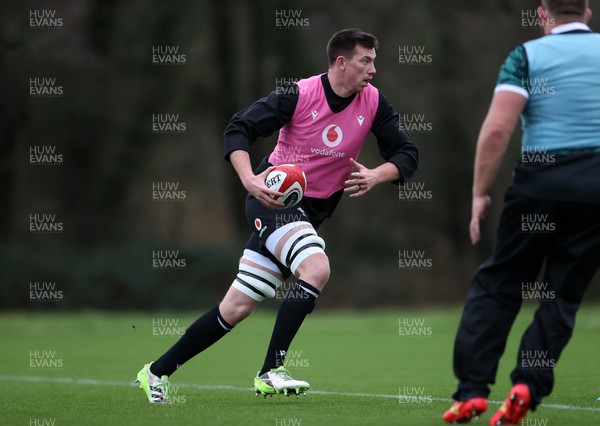 230124 - Wales Rugby Training in the first week of training for the 2024 Guinness 6 Nations - Adam Beard during training