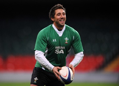 23.02.09 - Wales Rugby Training - Gavin Henson during a night training session. 