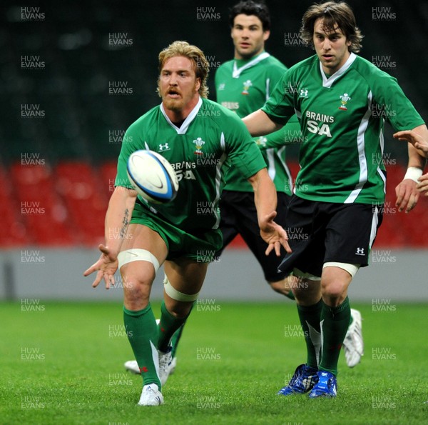 23.02.09 - Wales Rugby Training - Andy Powell in action during a night training session. 