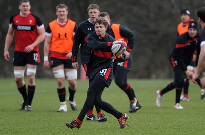 230212 - Wales Rugby Training -Leigh Halfpenny during training