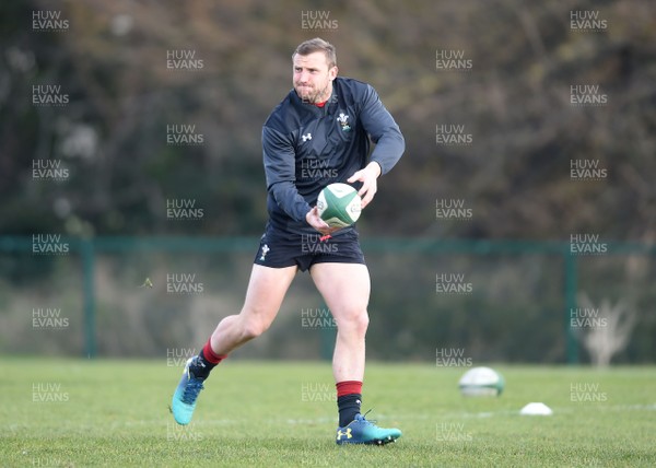 230218 - Wales Rugby Training - Hadleigh Parkes during training