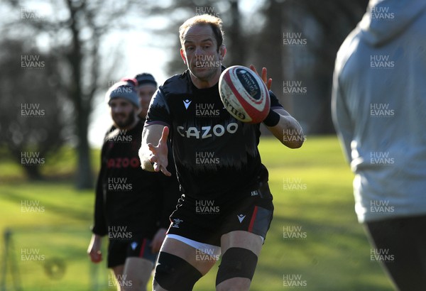 230223 - Wales Rugby Training - Alun Wyn Jones during training