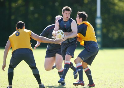 23.05.07  Wales rugby on Tour to Australia  Ceri Sweeney takes on James Hook during training  in Terrigal. 