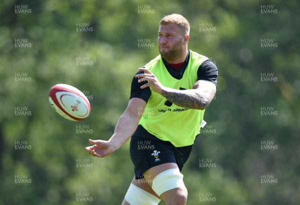 230518 - Wales Rugby Training -  Ross Moriarty during training