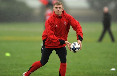 23.06.10 - Wales Rugby Training - Tom Prydie during training. 