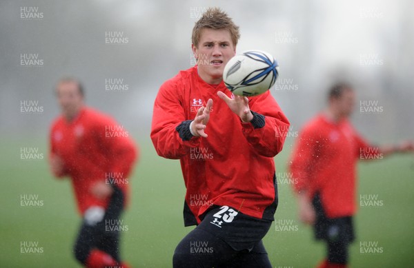 23.06.10 - Wales Rugby Training - Jonathan Davies during training. 