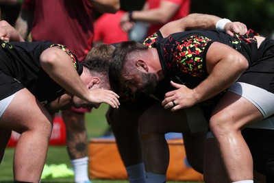 230626 - Wales Rugby Training ahead of their game against the Barbarians on the weekend - Gareth Thomas during training