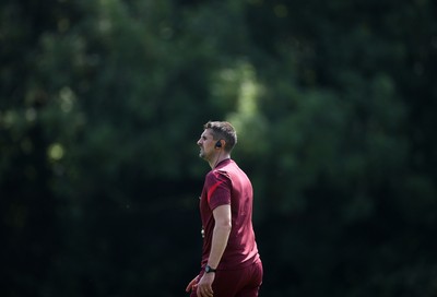 230626 - Wales Rugby Training ahead of their game against the Barbarians on the weekend - Defence Coach Peter Murchie
